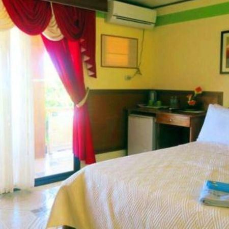 Four Seasons Seaview Hotel El Nido Luaran gambar